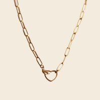 D-Chain Necklace with Heart Closure - Gold