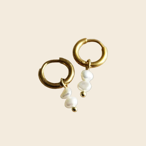 Pearl drop hoop earrings